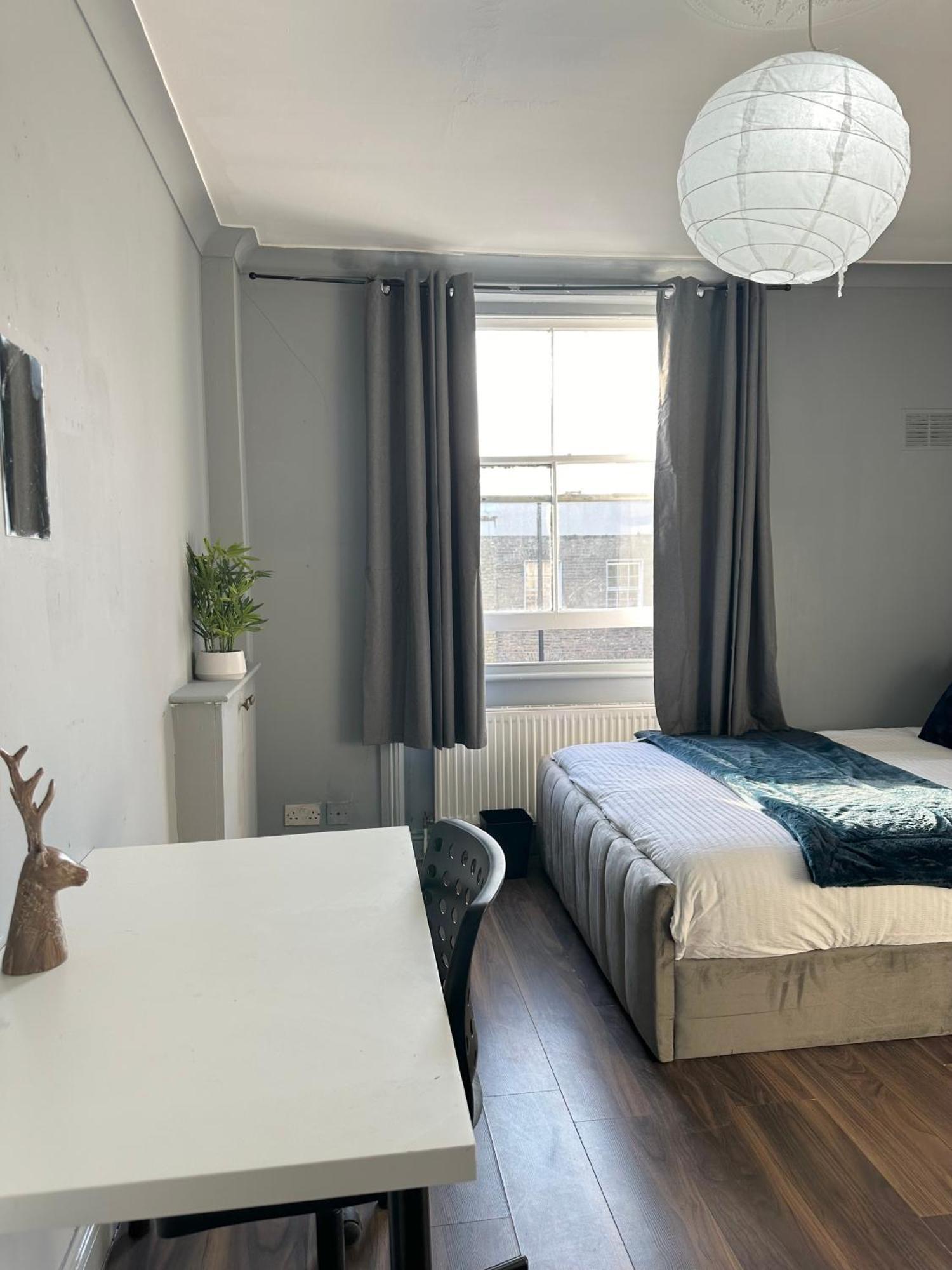 Luxury Room In A 4 Bedroom Flat! 4 Minutes Walk To Kingscross, St Pancras Londres Exterior foto