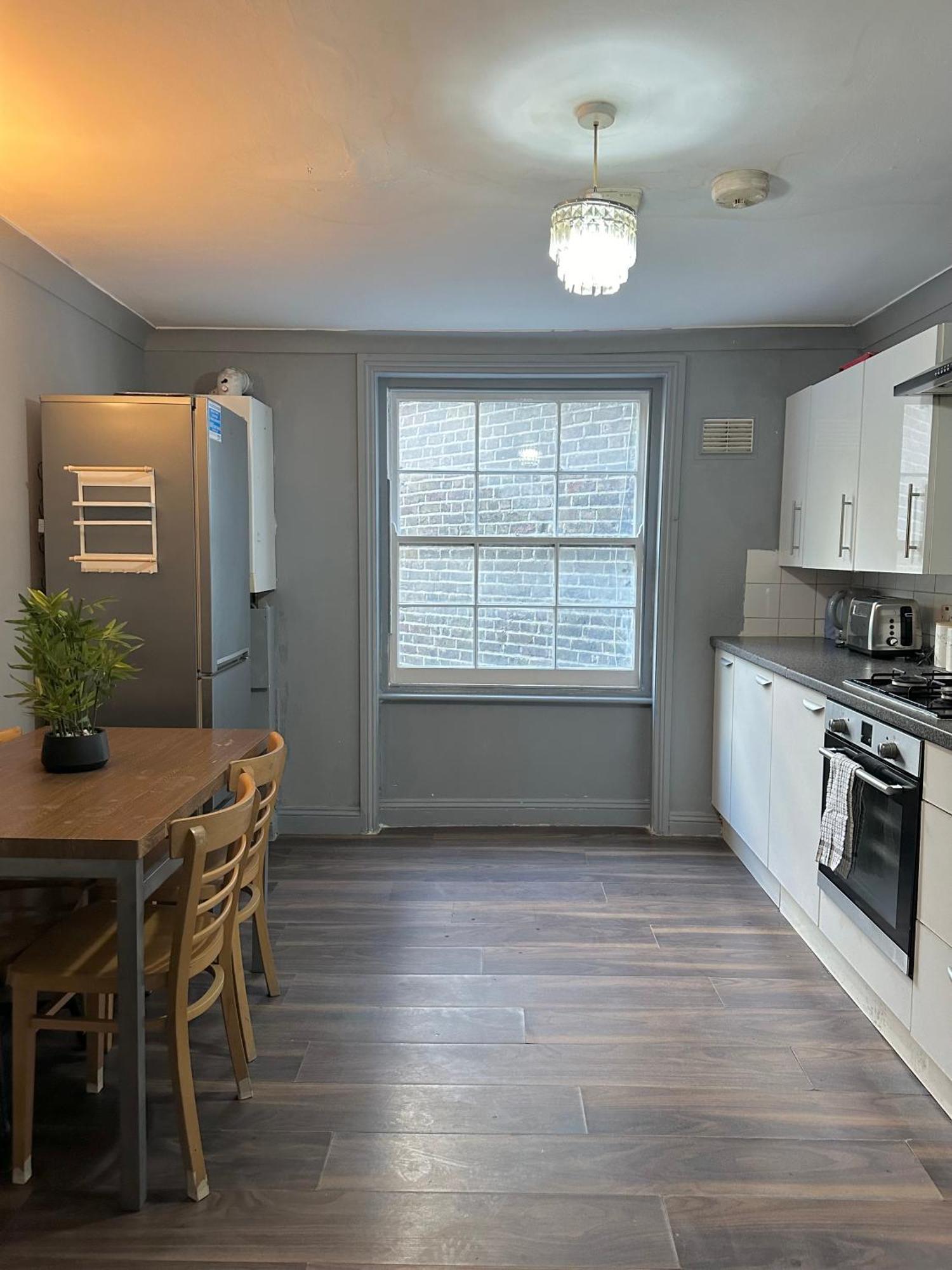 Luxury Room In A 4 Bedroom Flat! 4 Minutes Walk To Kingscross, St Pancras Londres Exterior foto