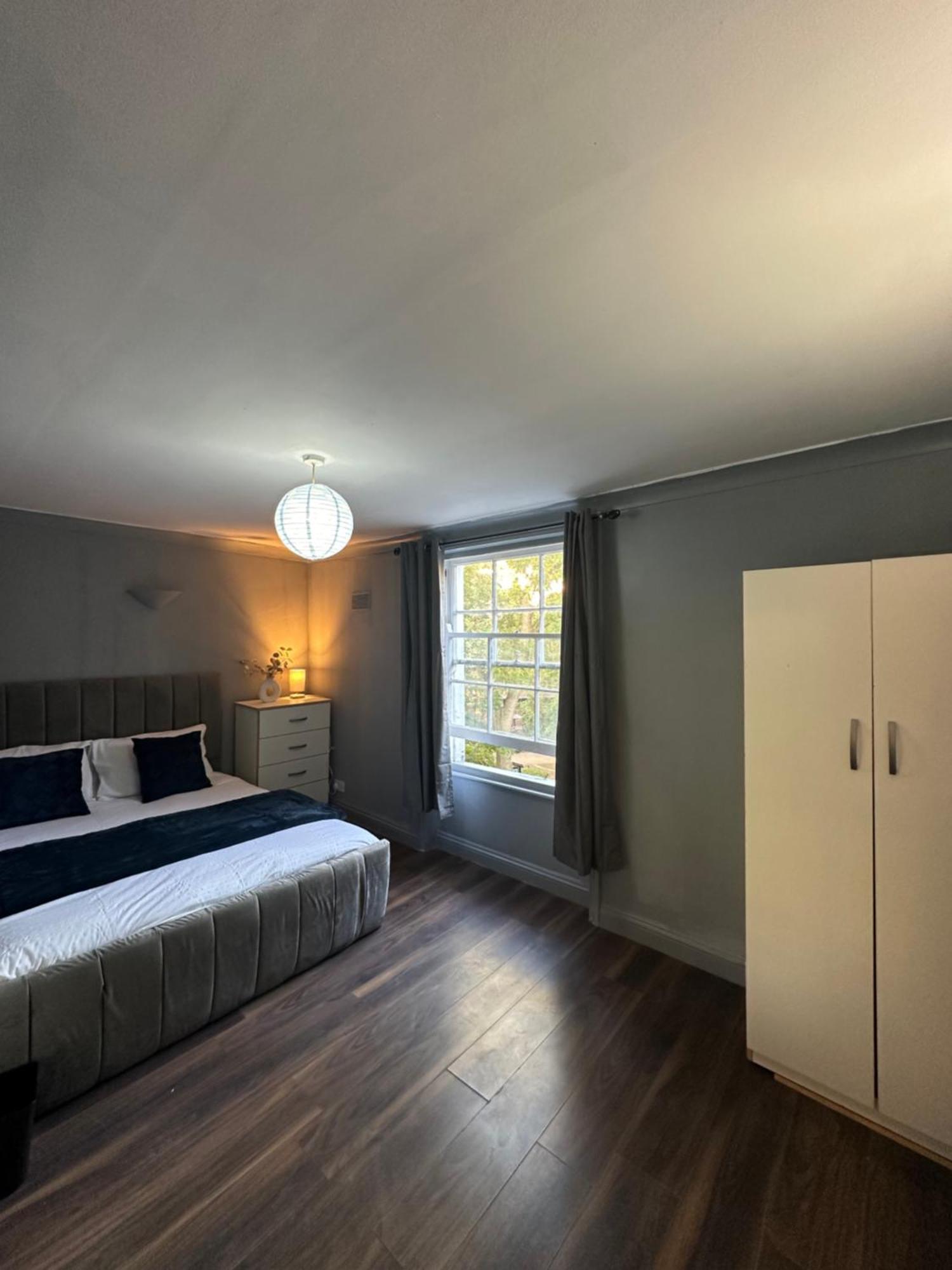 Luxury Room In A 4 Bedroom Flat! 4 Minutes Walk To Kingscross, St Pancras Londres Exterior foto