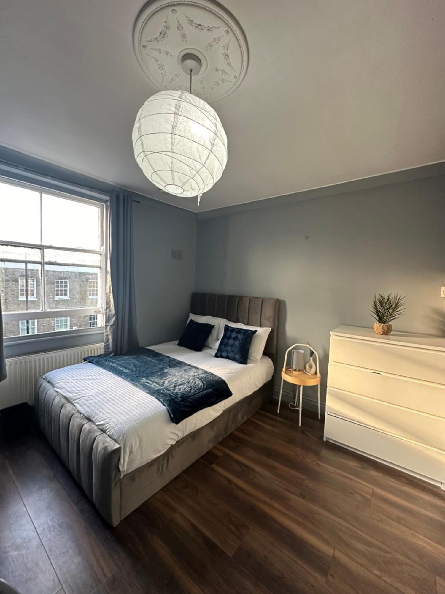 Luxury Room In A 4 Bedroom Flat! 4 Minutes Walk To Kingscross, St Pancras Londres Exterior foto