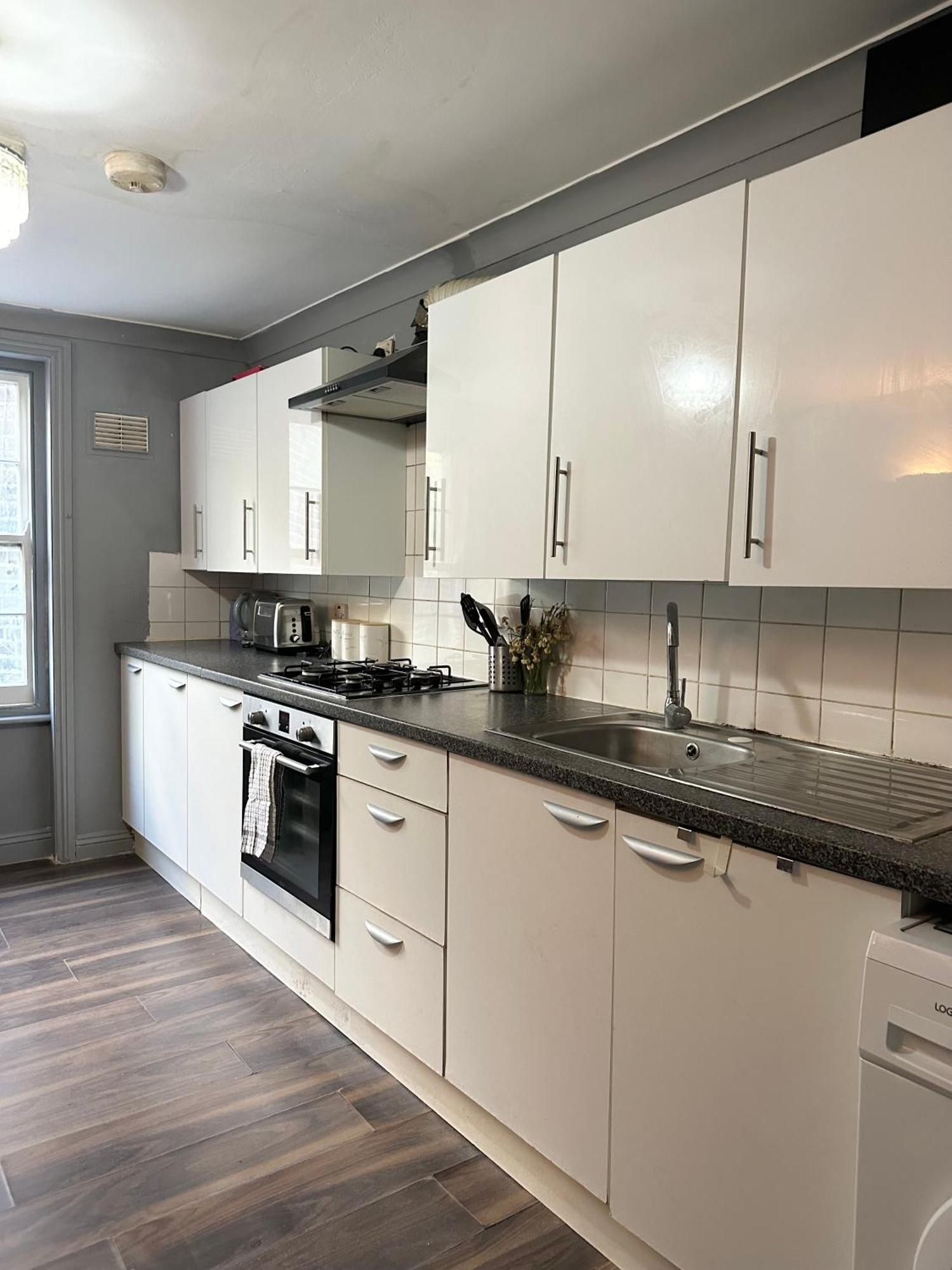 Luxury Room In A 4 Bedroom Flat! 4 Minutes Walk To Kingscross, St Pancras Londres Exterior foto