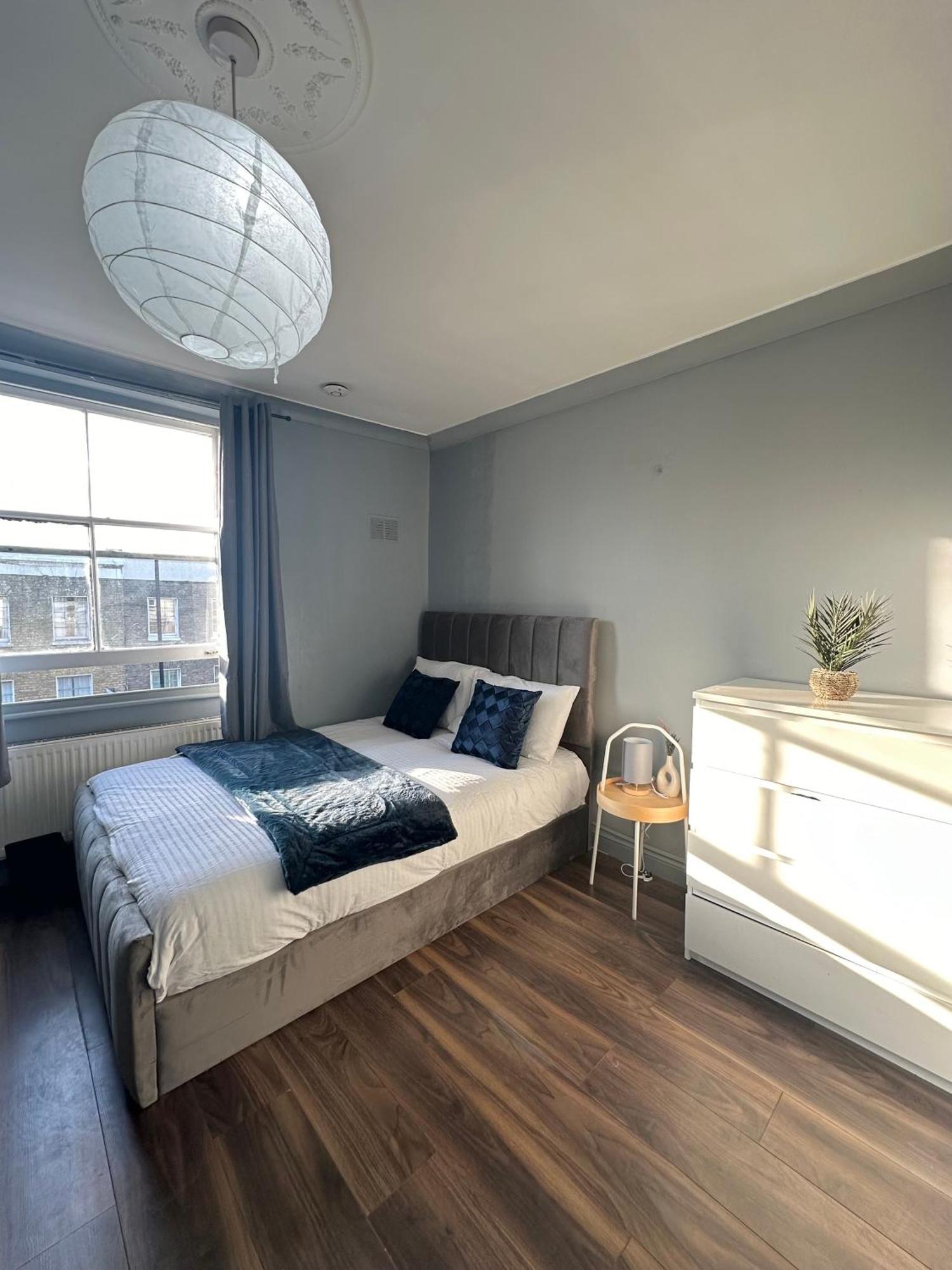 Luxury Room In A 4 Bedroom Flat! 4 Minutes Walk To Kingscross, St Pancras Londres Exterior foto